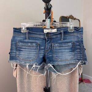 Abercrombie & Fitch Low Rise Blue Jean Shorts Distressed Cut-Off
